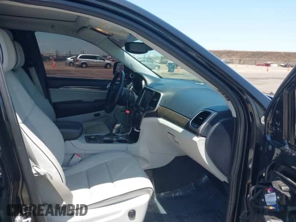 2017 Jeep Grand Cherokee Summit с VIN 1C4RJFJT0HC749360, выставлен на аукционе IAAI как лот 42519359 с пробегом 75 717 миль миль и . История ставок и продаж доступна на DreamBid. Изображение 5.