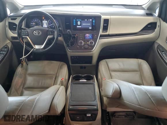 2016 Toyota Sienna XLE with VIN 5TDYK3DC7GS727145, listed as a Copart auction lot 70638835 with 248,434 mi miles and Salvage title. Bid and sale history available at DreamBid. Image 8.