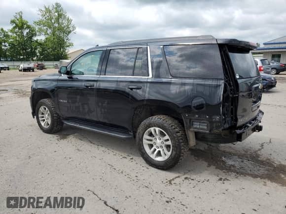 2020 Chevrolet Tahoe LS z VIN 1GNSKAKC8LR111385, wystawiony jako Copart lot #61727945 z przebiegiem 136 316 mil mil oraz Szkoda całkowita • Salvage title. Historia ofert i sprzedaży dostępna na DreamBid. Obrazek 2.