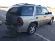 2002 Chevrolet TrailBlazer LS с VIN 1GNDS13S522427526, выставлен на аукционе IAAI как лот 43417412 с пробегом 264 646 миль миль и . История ставок и продаж доступна на DreamBid. Изображение 4.