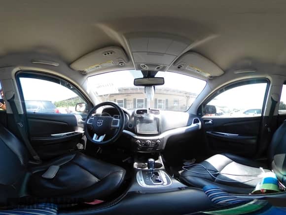 2013 Dodge Journey z VIN 3C49DDFG4DT545688, wystawiony jako IAAI lot #42414380 z przebiegiem 230 586 mil mil oraz . Historia ofert i sprzedaży dostępna na DreamBid. Obrazek 18.