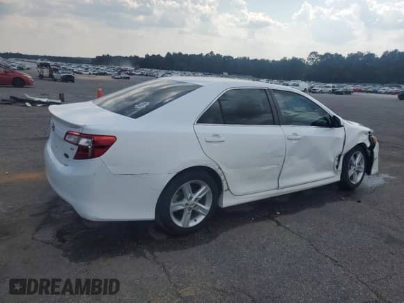 2012 Toyota Camry L z VIN 4T1BF1FK5CU554214, wystawiony jako Copart lot #80327325 z przebiegiem 154 171 mil mil oraz Szkoda całkowita • Salvage title. Historia ofert i sprzedaży dostępna na DreamBid. Obrazek 3.