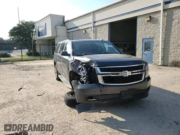2016 Chevrolet Suburban LT с VIN 1GNSKHKC5GR147050, выставлен на аукционе Copart как лот 81402405 с пробегом 242 097 миль миль и Списание • Salvage title. История ставок и продаж доступна на DreamBid. Изображение 14.