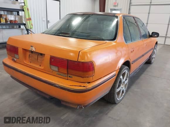 1992 Honda Accord LX с VIN 1HGCB7559NA230126, выставлен на аукционе IAAI как лот 42165373 с пробегом 256 400 миль миль и . История ставок и продаж доступна на DreamBid. Изображение 4.