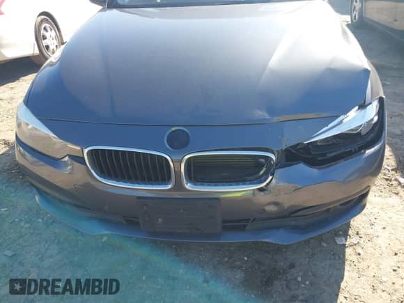 2016 BMW 3 Series 320i xDrive with VIN WBA8A3C54GK688539, listed as a IAAI auction lot 41367993 with 56,419 mi miles and . Bid and sale history available at DreamBid. Image 12.