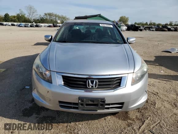 2010 Honda Accord EX with VIN 1HGCP2F75AA083964, listed as a Copart auction lot 84819205 with 124,172 mi miles and Salvage title. Bid and sale history available at DreamBid. Image 5.