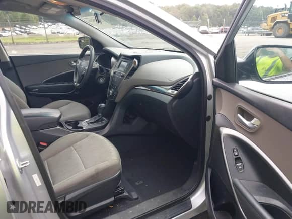 2017 Hyundai Santa Fe 2.4L with VIN 5XYZTDLB5HG453152, listed as a IAAI auction lot 43225256 with 143,758 mi miles and . Bid and sale history available at DreamBid. Image 5.