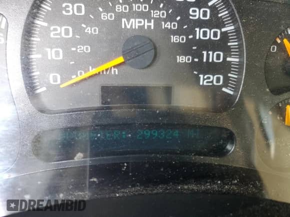 2005 GMC Sierra 1500 SLT z VIN 2GTEK19B551263431, wystawiony jako Copart lot #60635575 z przebiegiem 299 324 mil mil oraz Szkoda całkowita • Salvage title. Historia ofert i sprzedaży dostępna na DreamBid. Obrazek 9.