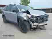 2023 Honda Passport TrailSport z VIN 5FNYF8H66PB044234, wystawiony jako IAAI lot #42462611 z przebiegiem 6 411 mil mil oraz . Historia ofert i sprzedaży dostępna na DreamBid. Obrazek 1.