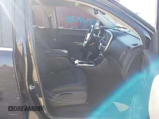 2016 Chevrolet Colorado 2WD LT z VIN 1GCGSCEA5G1206284, wystawiony jako IAAI lot #43501535 z przebiegiem 168 147 mil mil oraz . Historia ofert i sprzedaży dostępna na DreamBid. Obrazek 5.