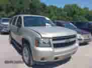 2008 Chevrolet Tahoe LS с VIN 1GNFC13C98R119418, выставлен на аукционе IAAI как лот 43186530 с пробегом 227 673 миль миль и . История ставок и продаж доступна на DreamBid. Изображение 1.