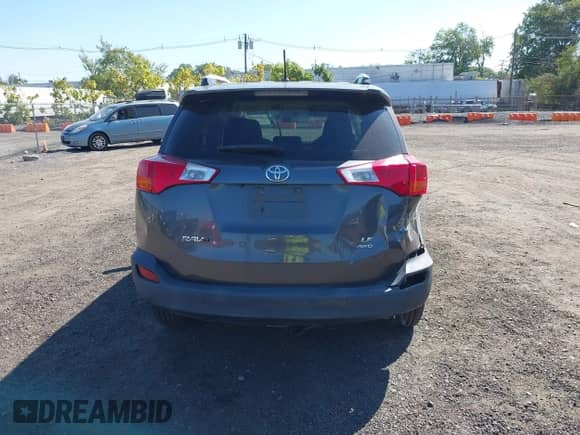 2015 Toyota RAV4 LE with VIN 2T3BFREV5FW287310, listed as a IAAI auction lot 43314046 with 65,088 mi miles and . Bid and sale history available at DreamBid. Image 16.