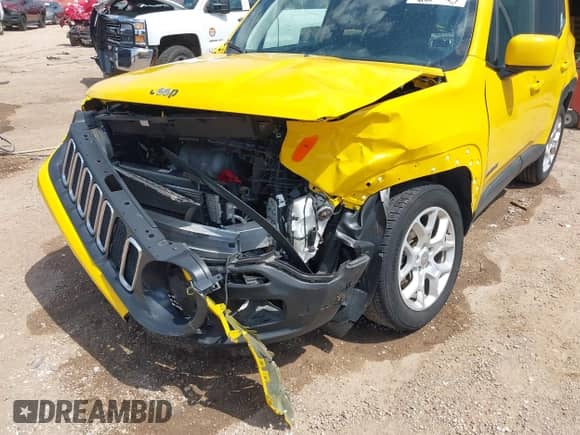 2018 Jeep Renegade Latitude with VIN ZACCJABB2JPJ27064, listed as a IAAI auction lot 42952232 with 44,706 mi miles and . Bid and sale history available at DreamBid. Image 6.