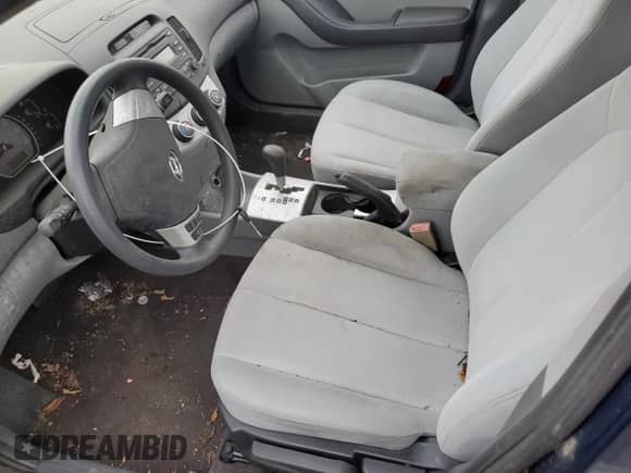2009 Hyundai Elantra GLS с VIN KMHDU46DX9U628446, выставлен на аукционе Copart как лот 68931625 с пробегом Не указан миль и Списание • Salvage title. История ставок и продаж доступна на DreamBid. Изображение 7.