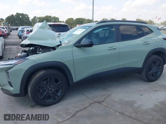 2024 Chevrolet Trax ACTIV с VIN KL77LKE22RC138045, выставлен на аукционе IAAI как лот 43070713 с пробегом 23 892 миль миль и . История ставок и продаж доступна на DreamBid. Изображение 15.
