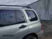 2000 Chevrolet Tracker z VIN 2CNBJ13C4Y6947199, wystawiony jako IAAI lot #41439023 z przebiegiem 221 551 mil mil oraz . Historia ofert i sprzedaży dostępna na DreamBid. Obrazek 6.