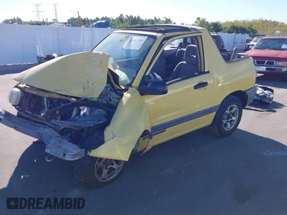 2002 Chevrolet Tracker с VIN 2CNBE18C126924502, выставлен на аукционе IAAI как лот 43441101 с пробегом 38 814 миль миль и . История ставок и продаж доступна на DreamBid. Изображение 18.