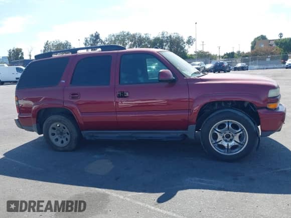 2005 Chevrolet Tahoe Z71 с VIN 1GNEK13T45R155981, выставлен на аукционе IAAI как лот 43053724 с пробегом 181 004 миль миль и . История ставок и продаж доступна на DreamBid. Изображение 12.