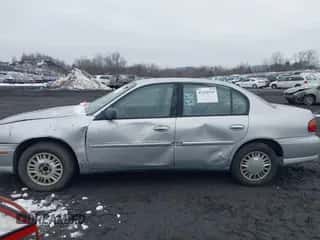 2005 Chevrolet Malibu Classic с VIN 1G1ND52F15M125574, выставлен на аукционе IAAI как лот 41554515 с пробегом 165 536 миль миль и . История ставок и продаж доступна на DreamBid. Изображение 6.