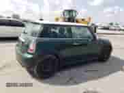 2012 MINI Hardtop с VIN WMWSU3C5XCT184918, выставлен на аукционе Copart как лот 59039755 с пробегом 126 185 миль миль и Списание • Salvage title. История ставок и продаж доступна на DreamBid. Изображение 3.