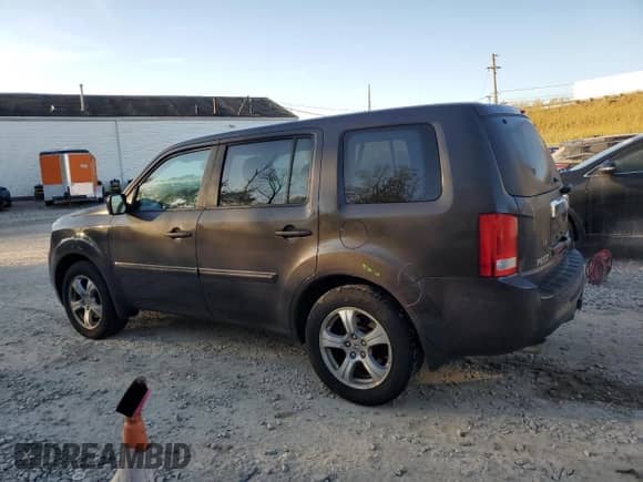 2013 Honda Pilot EX-L with VIN 5FNYF4H55DB077902, listed as a Copart auction lot 84380415 with 101,492 mi miles and Salvage title. Bid and sale history available at DreamBid. Image 2.
