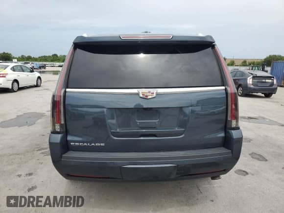2020 Cadillac Escalade Luxury с VIN 1GYS4BKJ2LR104501, выставлен на аукционе Copart как лот 63074705 с пробегом 72 044 миль миль и На запчасти • Non repairable. История ставок и продаж доступна на DreamBid. Изображение 6.