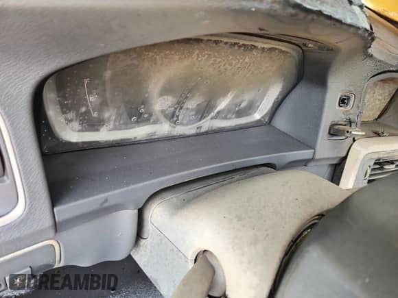 2015 Volvo S60 T5 Premier с VIN YV1612TK4F1342628, выставлен на аукционе Copart как лот 67428385 с пробегом Не указан миль и Чистый • Clean title. История ставок и продаж доступна на DreamBid. Изображение 9.