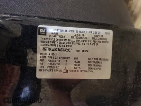 2010 GMC Sierra 1500 SLT z VIN 3GTRKWE21AG135967, wystawiony jako Copart lot #55334815 z przebiegiem 136 531 mil mil oraz Szkoda całkowita • Salvage title. Historia ofert i sprzedaży dostępna na DreamBid. Obrazek 12.