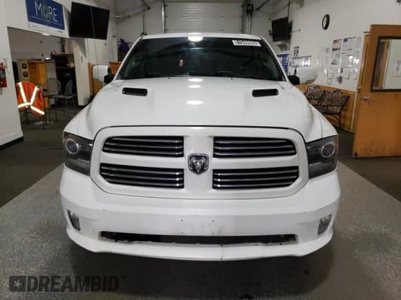 2014 Ram 1500 Sport with VIN 1C6RR7HT8ES304135, listed as a Copart auction lot 51549085 with 151,296 mi miles and Clean title. Bid and sale history available at DreamBid. Image 5.