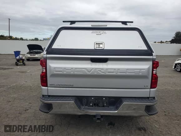 2022 Chevrolet Silverado 1500 LT with VIN 1GCPDDEKXNZ542150, listed as a Copart auction lot 86130525 with 32,711 mi miles and Clean title. Bid and sale history available at DreamBid. Image 6.