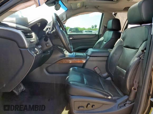 2016 Chevrolet Suburban LTZ with VIN 1GNSCJKC2GR146524, listed as a Copart auction lot 69827345 with 166,587 mi miles and Clean title. Bid and sale history available at DreamBid. Image 7.