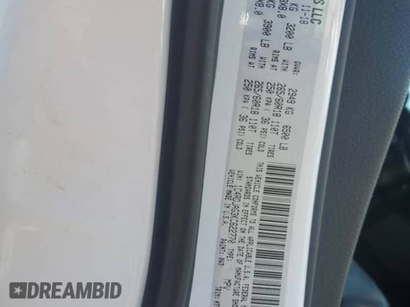 2019 Dodge Durango SXT z VIN 1C4RDJAG3KC622770, wystawiony jako Copart lot #50024785 z przebiegiem 59 435 mil mil oraz Szkoda całkowita • Salvage title. Historia ofert i sprzedaży dostępna na DreamBid. Obrazek 13.