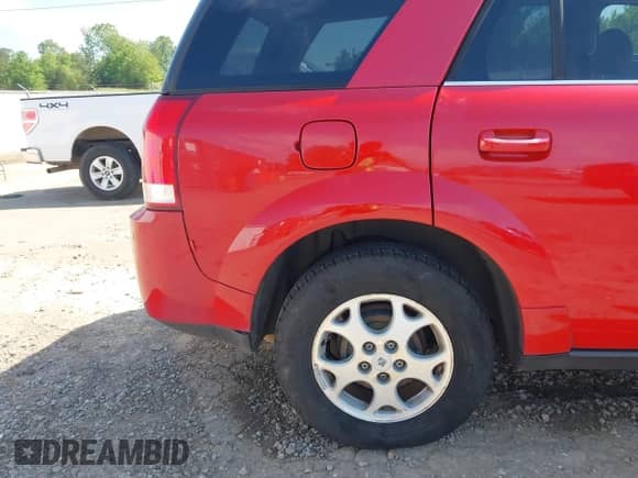2006 Saturn VUE with VIN 5GZCZ53426S817741, listed as a IAAI auction lot 42050360 with 209,263 mi miles and . Bid and sale history available at DreamBid. Image 6.