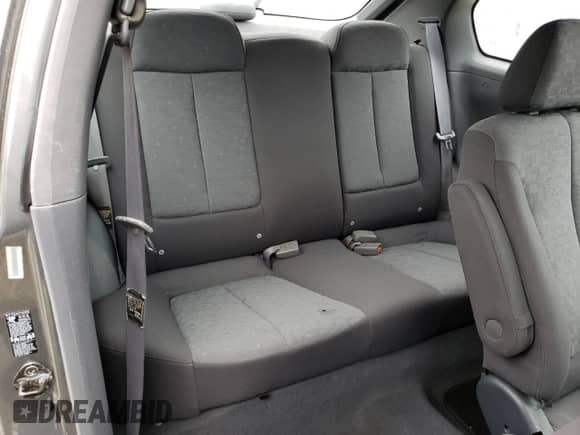 2004 Hyundai Accent GL с VIN KMHCG35C44U299645, выставлен на аукционе Copart как лот 63728174 с пробегом 159 604 миль миль и Чистый • Clean title. История ставок и продаж доступна на DreamBid. Изображение 10.