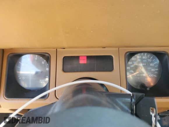 1995 Jeep Wrangler S with VIN 1J4FY19P1SP202309, listed as a Copart auction lot 69622435 with 187,977 mi miles and Clean title. Bid and sale history available at DreamBid. Image 9.