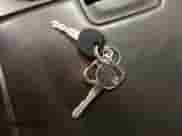 2007 Chevrolet Silverado 1500 LS с VIN 2GCEK13C571501993, выставлен на аукционе IAAI как лот 41984825 с пробегом Не указан миль и . История ставок и продаж доступна на DreamBid. Изображение 11.