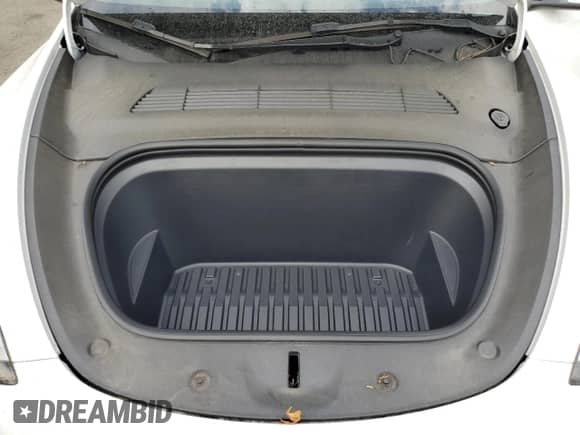 2023 Tesla Model Y Long Range with VIN 7SAYGDEE3PF607180, listed as a Copart auction lot 85250685 with 35,351 mi miles and Salvage title. Bid and sale history available at DreamBid. Image 11.