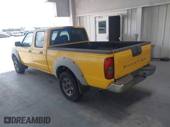 2003 Nissan Frontier XE with VIN 1N6ED29X83C413497, listed as a IAAI auction lot 42968104 with 367,368 mi miles and . Bid and sale history available at DreamBid. Image 3.