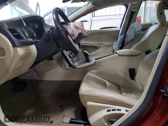 2013 Volvo S60 T5 с VIN YV1612FH5D2206273, выставлен на аукционе Copart как лот 68869365 с пробегом Не указан миль и Списание • Salvage title. История ставок и продаж доступна на DreamBid. Изображение 7.