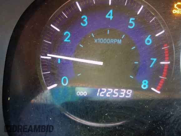 2010 Toyota Sienna XLE z VIN 5TDDK4CC7AS029938, wystawiony jako IAAI lot #43334198 z przebiegiem 122 539 mil mil oraz . Historia ofert i sprzedaży dostępna na DreamBid. Obrazek 15.