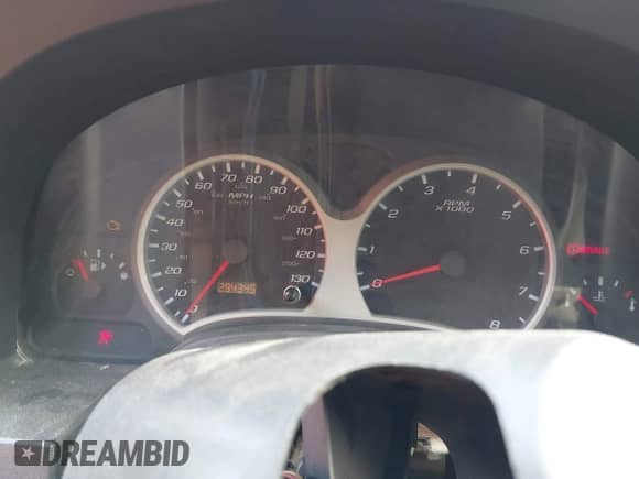 2005 Chevrolet Equinox LS with VIN 2CNDL13F656190864, listed as a IAAI auction lot 43273235 with 294,345 mi miles and . Bid and sale history available at DreamBid. Image 7.