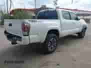 2021 Toyota Tacoma SR5 с VIN 5TFAZ5CN3MX115168, выставлен на аукционе IAAI как лот 43085128 с пробегом 58 720 миль миль и . История ставок и продаж доступна на DreamBid. Изображение 4.