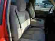 2005 Chevrolet Silverado 1500 z VIN 1GCEC14T85Z331547, wystawiony jako Copart lot #88921415 z przebiegiem 174 810 mil mil oraz Czysty tytuł • Clean title. Historia ofert i sprzedaży dostępna na DreamBid. Obrazek 11.