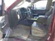 2015 Chevrolet Silverado 2500HD LTZ z VIN 1GC1KWEGXFF195764, wystawiony jako IAAI lot #42810495 z przebiegiem 150 246 mil mil oraz . Historia ofert i sprzedaży dostępna na DreamBid. Obrazek 5.