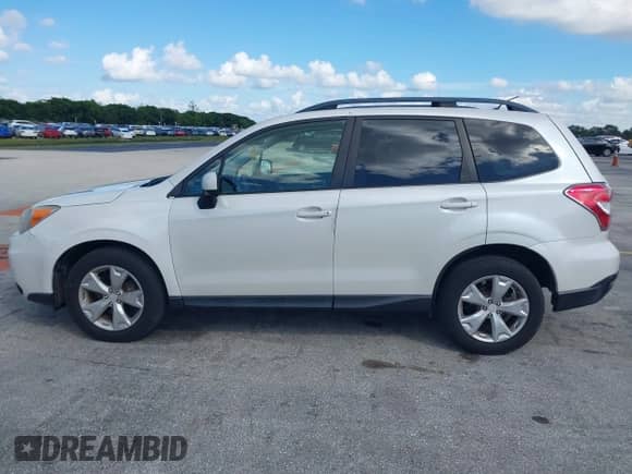 2014 Subaru Forester Premium with VIN JF2SJAEC1EH493227, listed as a IAAI auction lot 43534322 with 40,546 mi miles and . Bid and sale history available at DreamBid. Image 14.