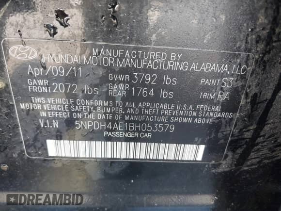 2011 Hyundai Elantra GLS z VIN 5NPDH4AE1BH053579, wystawiony jako IAAI lot #42516662 z przebiegiem Nie podano mil oraz . Historia ofert i sprzedaży dostępna na DreamBid. Obrazek 9.