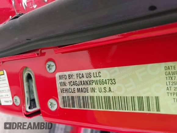 2023 Jeep Wrangler Sport S с VIN 1C4GJXANXPW664733, выставлен на аукционе IAAI как лот 42290672 с пробегом Не указан миль и . История ставок и продаж доступна на DreamBid. Изображение 9.