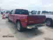 2005 GMC Sierra 1500 SLE с VIN 2GTEC19V451236860, выставлен на аукционе IAAI как лот 43046560 с пробегом 218 285 миль миль и . История ставок и продаж доступна на DreamBid. Изображение 3.