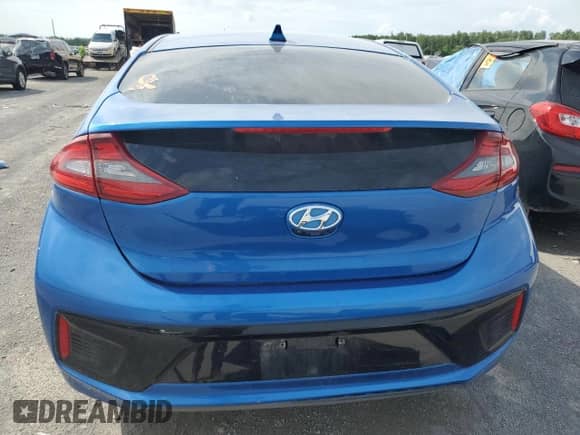 2018 Hyundai Ioniq SEL z VIN KMHC75LC6JU068191, wystawiony jako Copart lot #54399944 z przebiegiem 142 780 mil mil oraz . Historia ofert i sprzedaży dostępna na DreamBid. Obrazek 6.