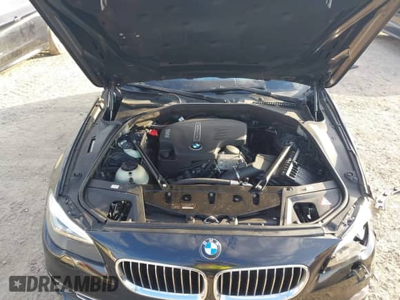 2014 BMW 5 Series 528i xDrive с VIN WBA5A7C56ED615541, выставлен на аукционе IAAI как лот 43364675 с пробегом 156 000 миль миль и . История ставок и продаж доступна на DreamBid. Изображение 10.